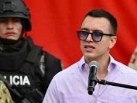 Anuncia Ecuador aranceles de 27% para las importaciones de México