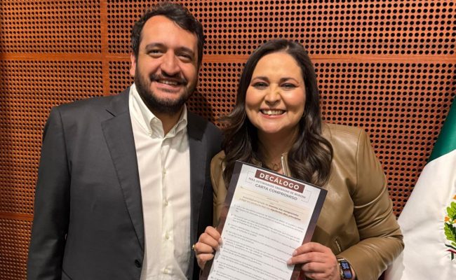 Noroña, Murat y otros senadores se afilian a Morena 