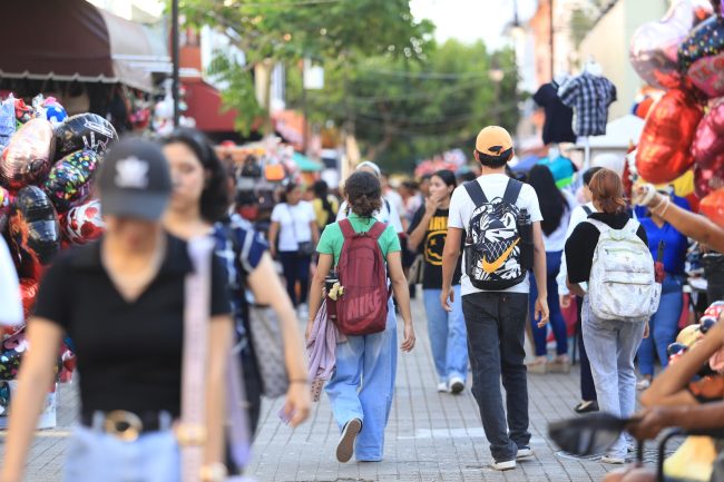 Barrio Mágico de Villahermosa se llena de familias y paseantes