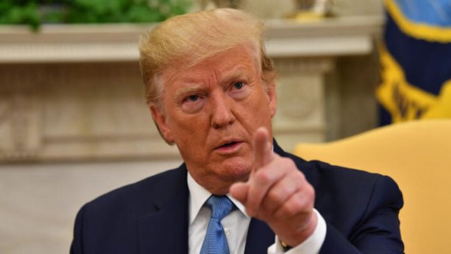 Aranceles a México y Canadá seguirán adelante, dice Trump