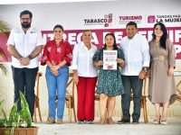 Entrega May 600 tandas a mujeres de Cunduacán