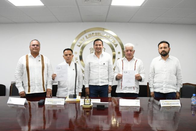 Recibe Congreso iniciativas del Ejecutivo para solicitar adelanto de participaciones federales
