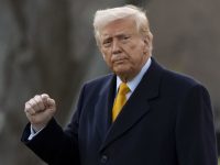 Renuncia Trump a duplicar aranceles al acero y aluminio canadienses