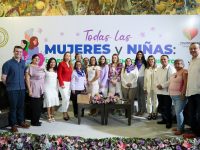 Política con enfoque femenino, camino hacia la igualdad 