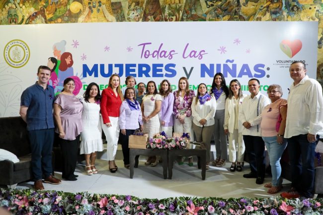 Política con enfoque femenino, camino hacia la igualdad 