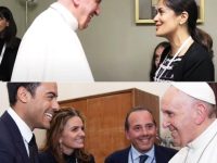 Salma Hayek y Carlos Rivera bendecidos por el Papa