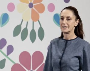 Pide Sheinbaum a mexicanos en EU no manifestarse violentamente