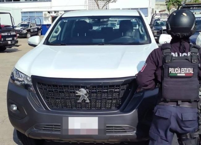 FIRT Olmeca asegura cuatro vehículos con reporte derobo 