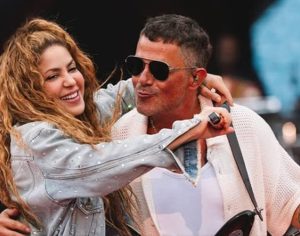 Alejandro Sanz expresa un “Te amo” de aprecio  a la colombiana Shakira