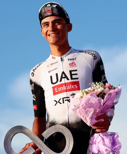 Isaac del Toro segundo lugar del Giro de Italia