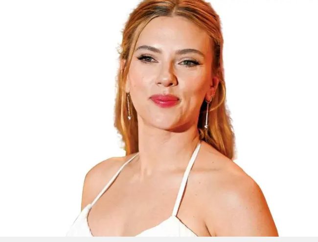 Scarlett Johansson se convierte en la actriz más taquillera de Hollywood