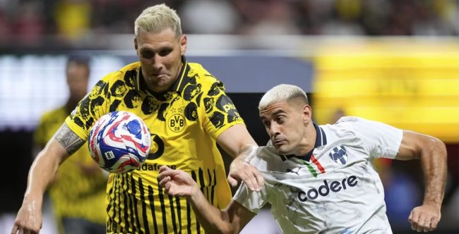 Borussia eliminó a Monterrey y va a los cuartos de final