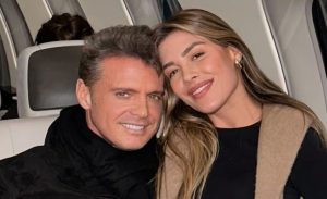Michelle Salas felicita a Luis Miguel por sus 56 años